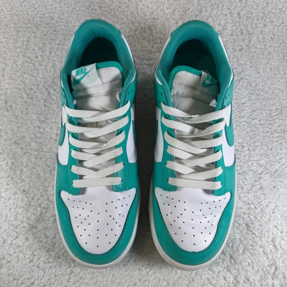 Nike Dunk Low Shoes Mens Size 9 Green White Clear Jade Sneakers Shoes Clean